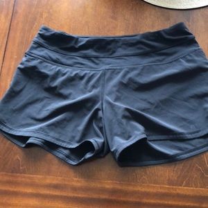 Lululemon Black shorts size 6